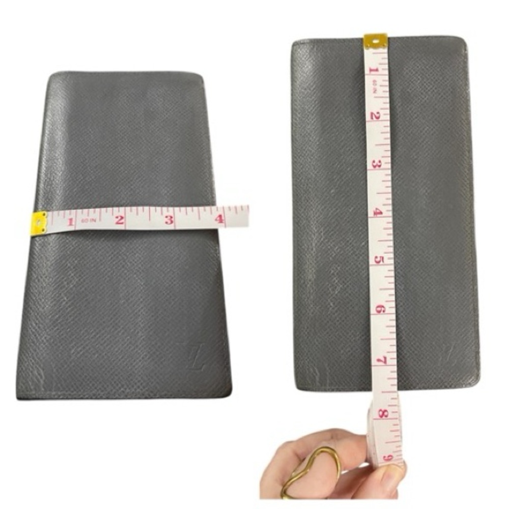 RARE Space Grey Taiga Leather Flat Lay Bi Fold LV Wallet - Picture 16 of 16